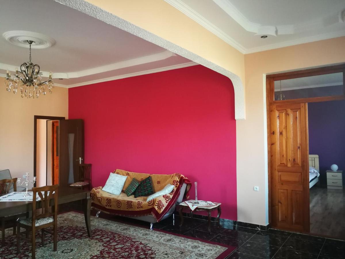 Nini'S Sweet House Hotel Matkhoji Kültér fotó